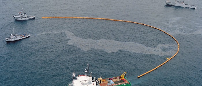 BARRAGE-ANTI-POLLUTION